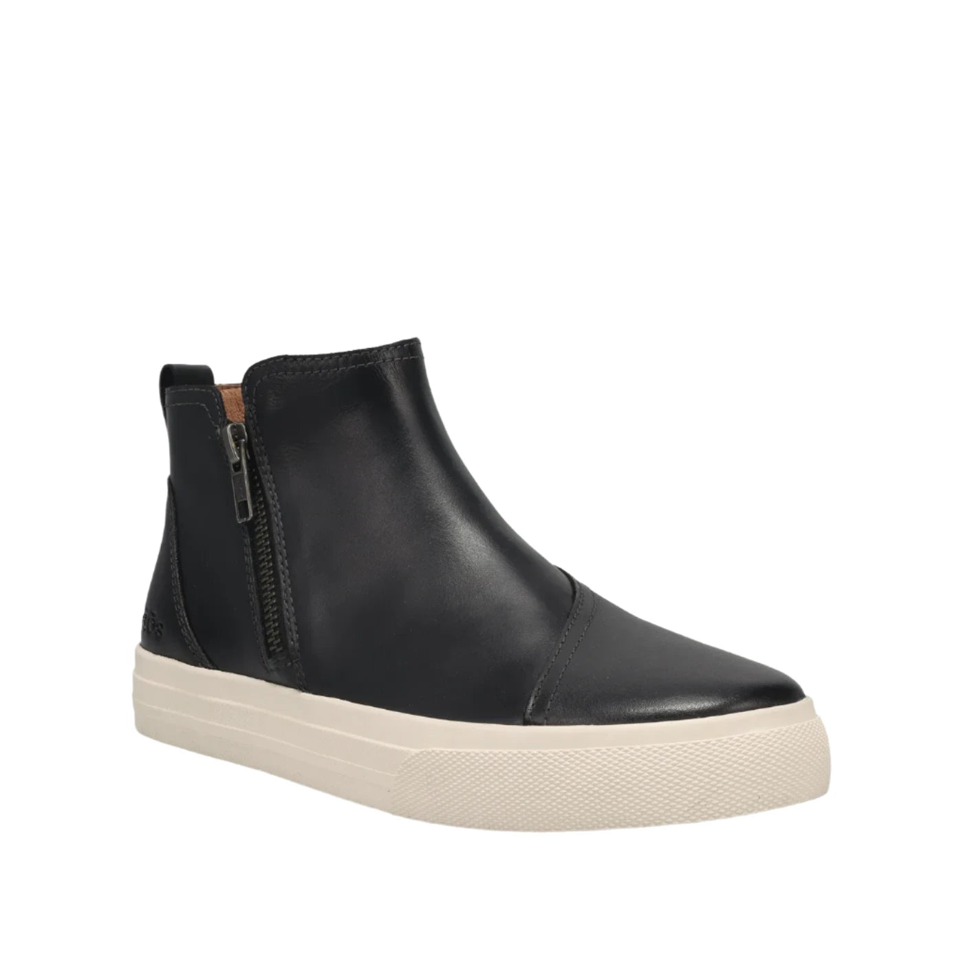 New Arrivals – Indigo Plum Footwear & Apparel